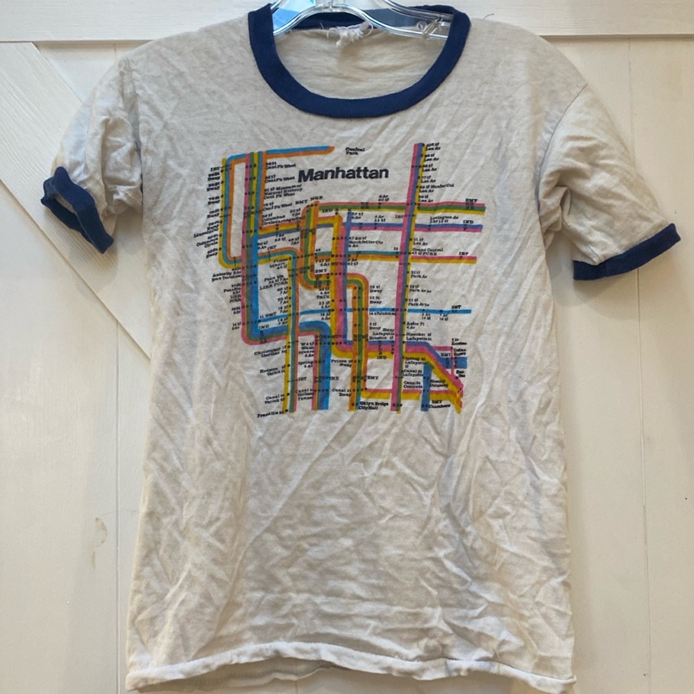*vintage* Manhattan ringer tee. Size small.